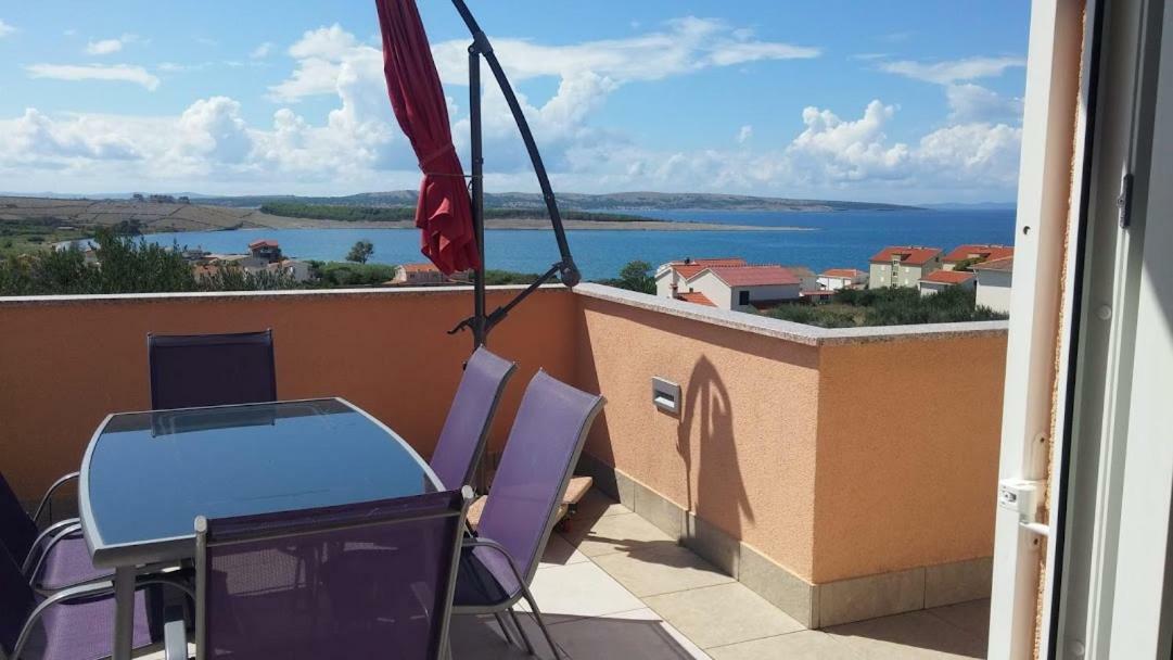 Apartment Pepi Povljana Dış mekan fotoğraf